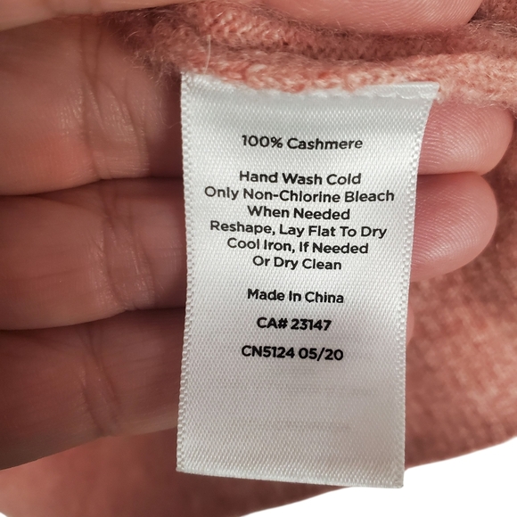 Talbots Women's Cashmere Crewneck Sweater in Soft Pink. 3/4 Sleeves. MP. K126 - Picture 4 of 9